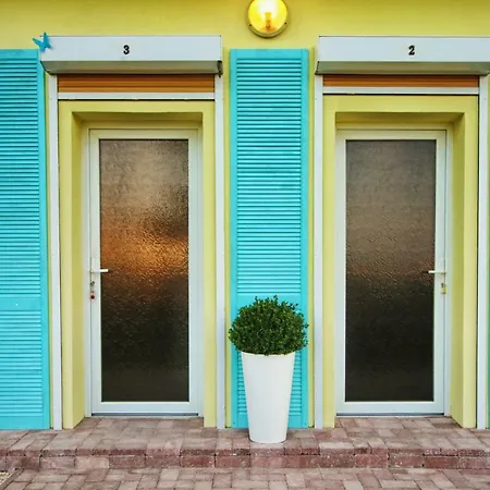 Casa Ana Affittacamere 4*